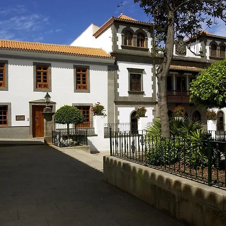 Dona Margarita *